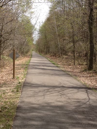 Photograph from The Rail Trails photographed May 2013